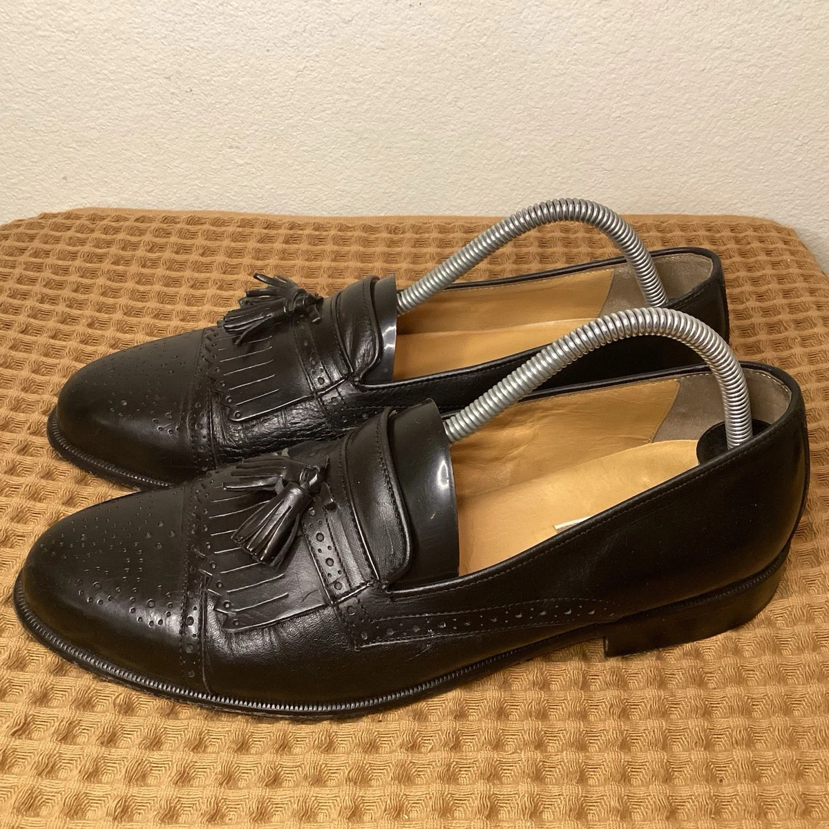 Perry Ellis Leather Upper Wingtip Dress Shoes for Men for 