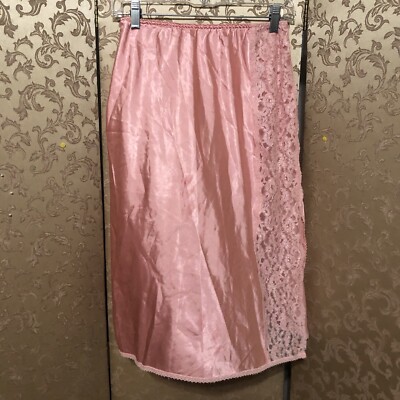 24 HR FLASH SALE! Warner s VTG Pink Lace Half Slip Size Medium M
