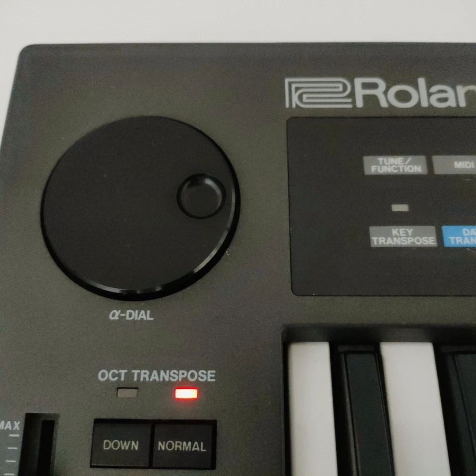 Roland Alpha Juno 1 Programmable Polyphonic Synthesizer 600771 With Transformer - Image 2 of 4