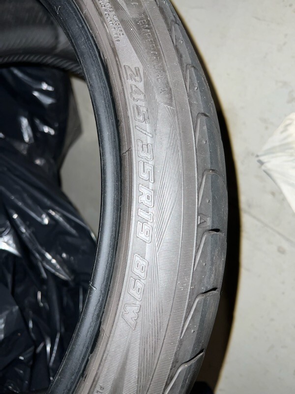 Yokohama Advan Sport V105 245/35R19 89W (OE) Ultra High