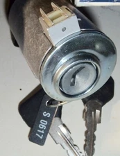 ALFA ROMEO IGNITION SWITCH SPIDER  NEW 4-Wire Version 1982 - 1994 PRIORITY Ship