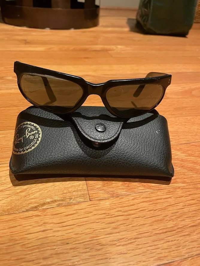 Ray-Ban Rectangular 1990s Vintage Sunglasses for sale | eBay
