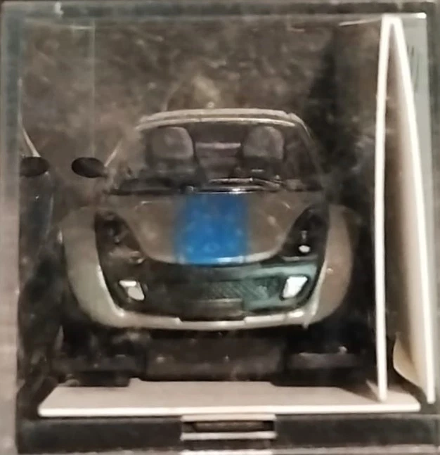 BUSCH 49307 SMART Roadster "MB Stern" - scala H0 - Immagine 3 di 4