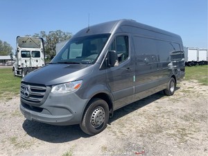 2021 Mercedes-Benz Sprinter 4500 Extended 