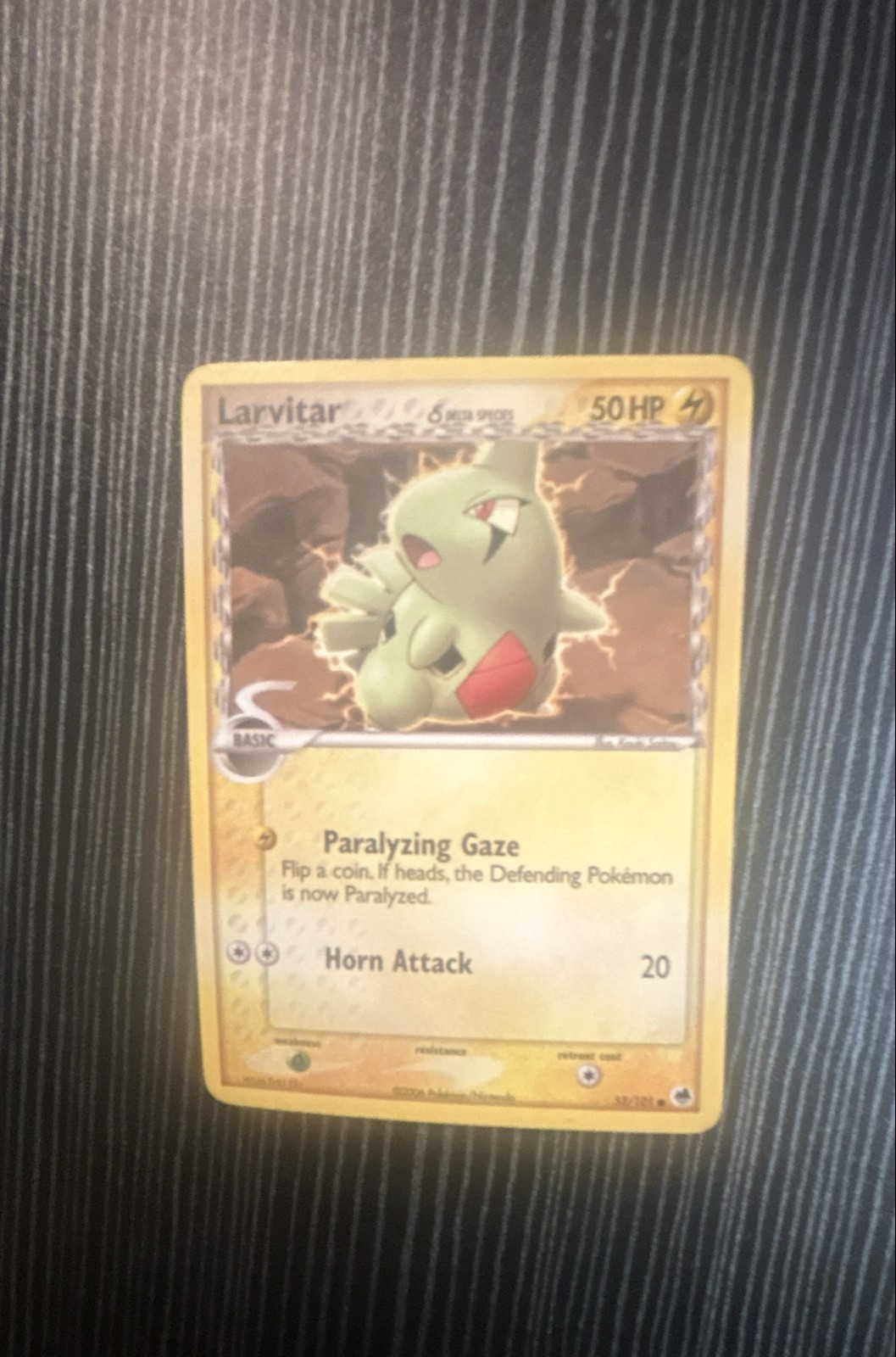 Larvitar (Delta Species) 52/101 Dragon Frontiers Regular