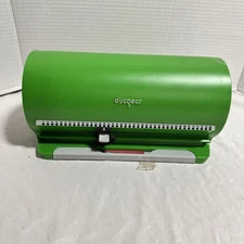 Discgear 80 CD DVD Games Disc Holder Storage Organizer Selector Hard Case