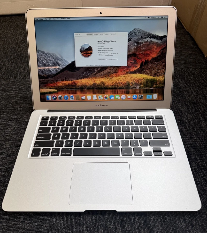 Apple MacBook Air 13" 2015 · i7 · 8GB · 500GB, photo 1 of 4
