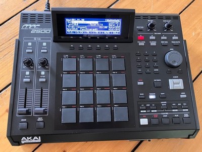 Akai MPC 2500 Custom / neue Taster,Fader, Encoder