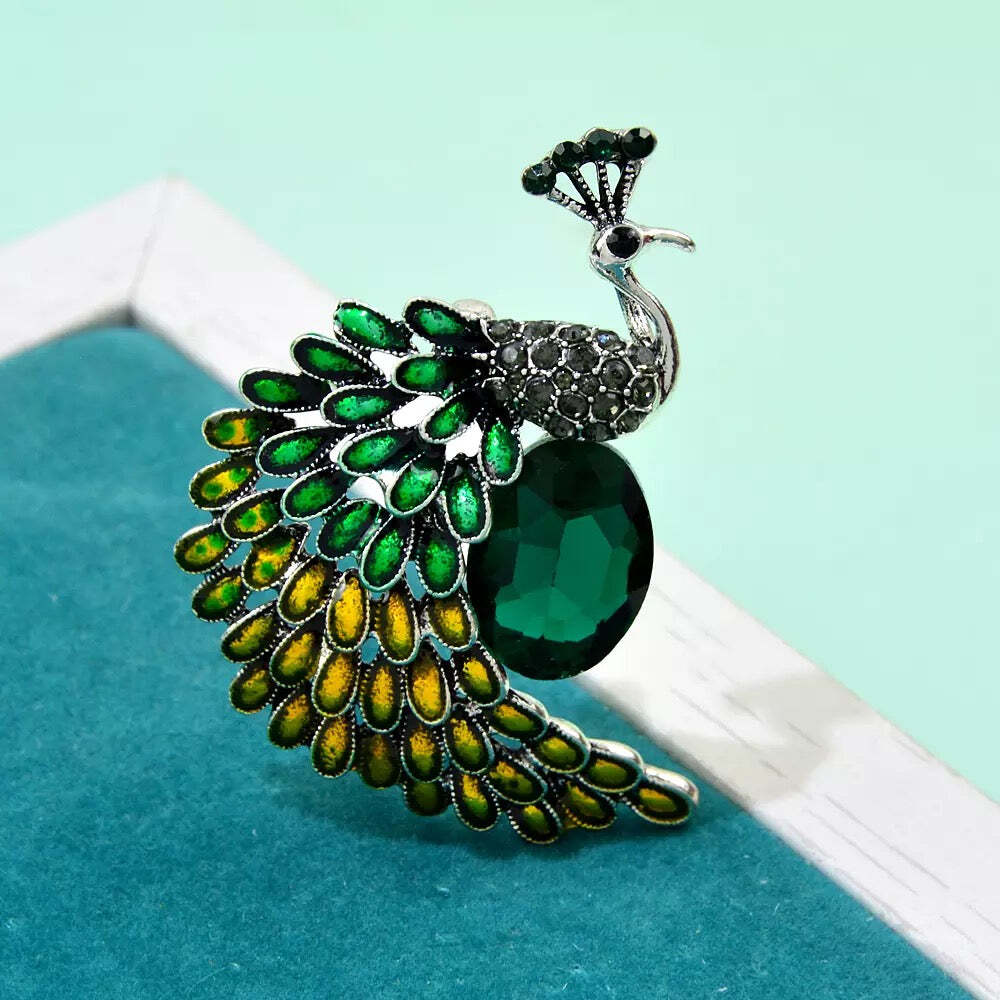 Peacock brooch Beautiful crystal decor scarf pin jewelry  display picture 2