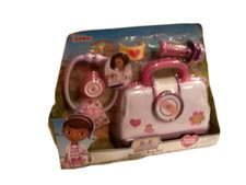 Disney Jr 2016 issued 5 piece Doc MsStuffins Doctor Bag Set NOS still in package