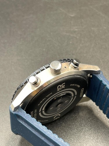 Citizen CZ Smart PQ2 44MM Sport Smartwatch (READ) - Zdjęcie 3 z 8