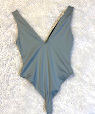 Forever 21 Contemporary Womens Small Light Green sleeveless Bodysuit Snap close