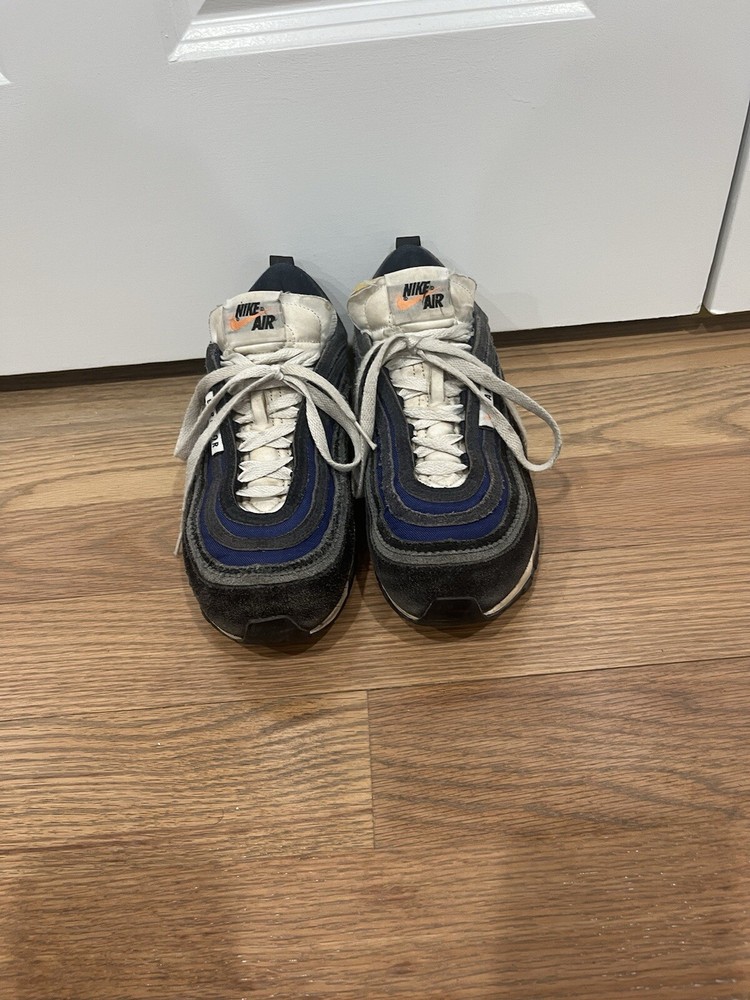 Air Max 97 Sneakers in Size 8 for Men's Comfort and Style  