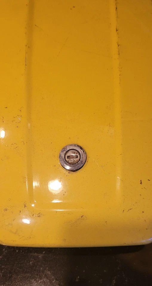 Panel de cubierta central de tanque de combustible ficticio vintage OEM Honda Goldwing GL1000 1975-1977  Foto 3 de 4