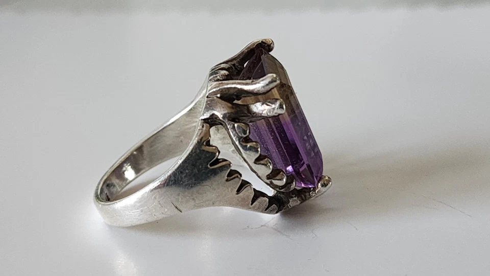 Anillo Ametrino Vintage Talla 8 Plata de Ley 925 Foto 2 de 4