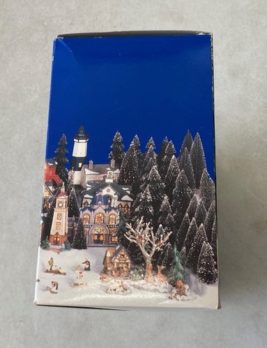 Heartland Valley Christmas Village Deluxe Porcelain Bridge Stone & Chains - Picture 12 of 14