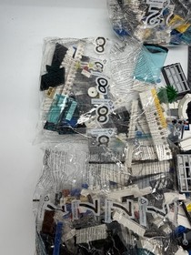 Authentic LEGO 7498 City Police Station- Incomplete- w/Minifigs Retired