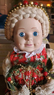 VTG Lovely Christmas Shelf-Sitting Porcelain Face W/Dimples Rope Body Doll 13''H