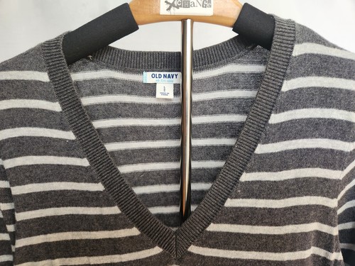 *New* Old Navy Striped Long Sleeve Sweater Dress Vneck Size Large Grey and White - Picture 4 of 14
