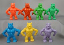 1 Cyclops Diener Eraser Rubber Monster Alien Creature Vintage 1970s Figure