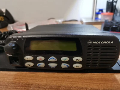 Motorola GM360 Gm 360 Funkgerät VHF 136-174 mhz Funktelefon 25Watt - Bild 1 von 2