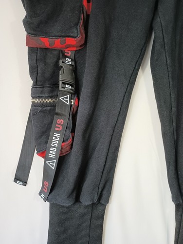 Tunnel Base Style Adult Medium Cargo Sweatpants Black Red Camo I Had Such Us - Picture 5 of 16