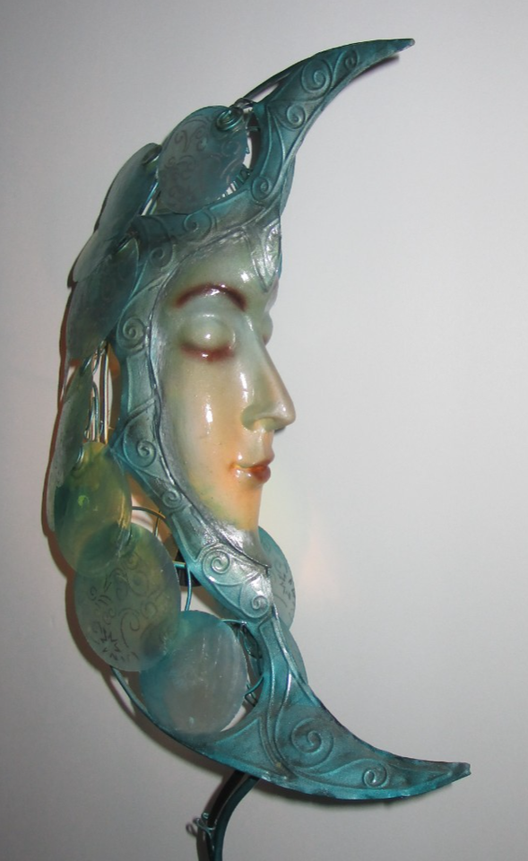 Lady Face Luna Crescent Moon Goddess Selene 20