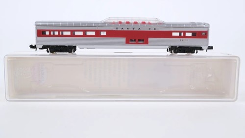 Model Power N 3052 Reisezugwagen mit Aussichtskanzel A.T.&S.F. | Condition: Gebraucht