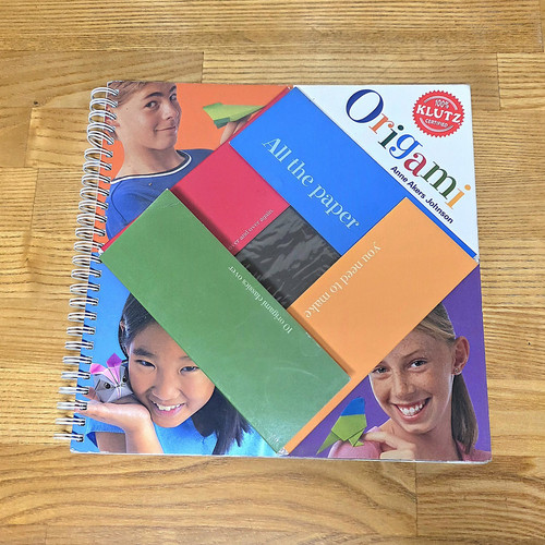 Klutz Origami Folding Paper Kit with Instruction Book and Assorted Paper