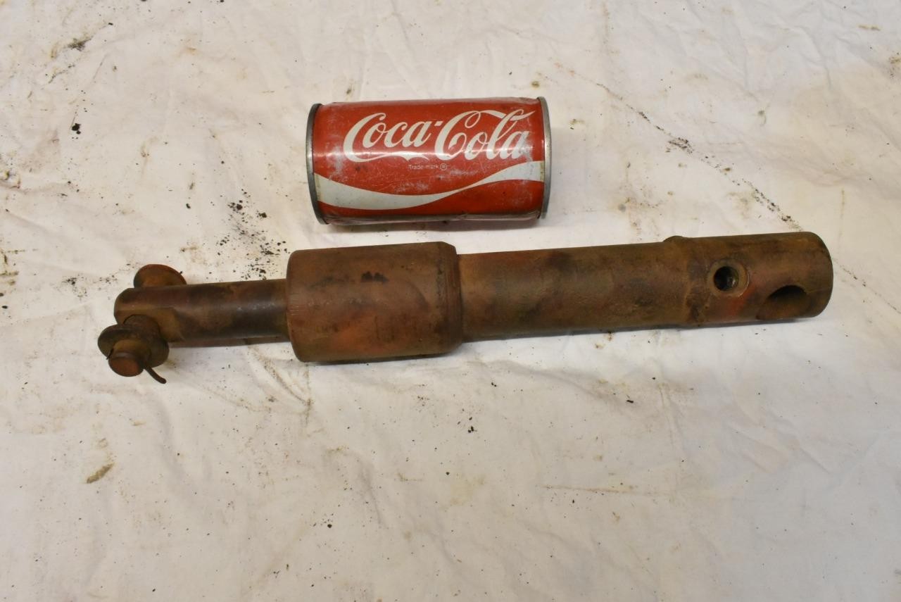 Vintage Case VAC Tractor Cultivator Hydraulic Lift Cylinder