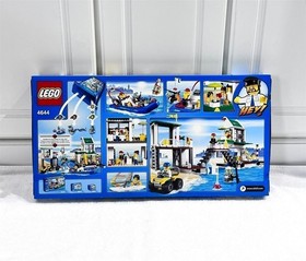 LEGO CITY MARINA 4644 BOAT BEACH TOWER QUAD BIKE SURFER DIVER 5 MINIFIGS MISB