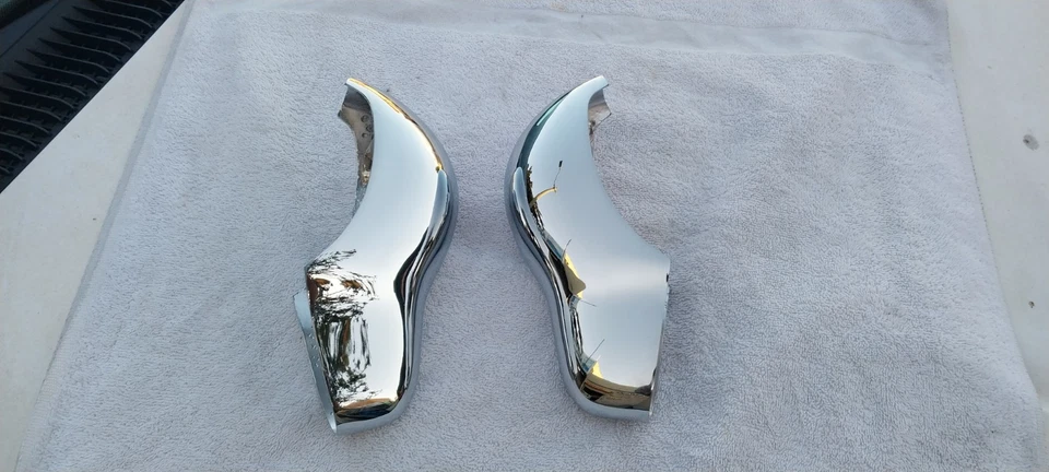 Chevrolet Station Wagon 1953, sedán entrega parachoques trasero protectores recromados  Foto 3 de 4