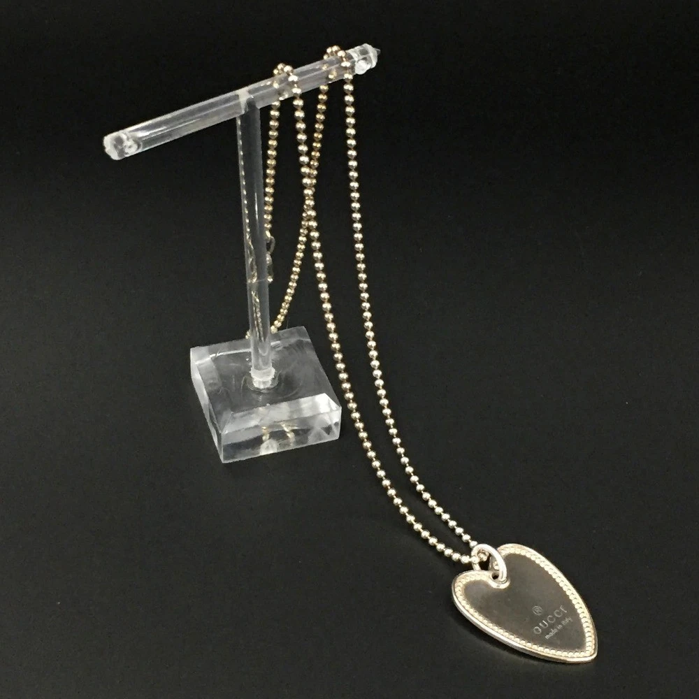 Collana con placca cuore logo Gucci usata argento sv925 ciondolo c