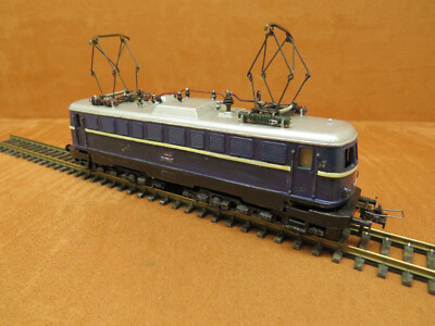 Fleischmann / Trix H0  ????     E- 100-03    Sammlerlok