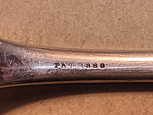 Towle Silverplate Pat'd 1889 "Shell 2" Bright Cut Master Butter Knife-No Monos - Picture 8 of 9