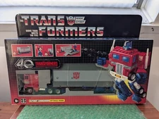 Transformers G1 Retro Reissue OPTIMUS PRIME Sealed 40th Anniversary