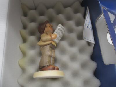 M. J. Hummel Figur Hum 846 - # 1996 - In den höchsten Tönen - Hitting the high N