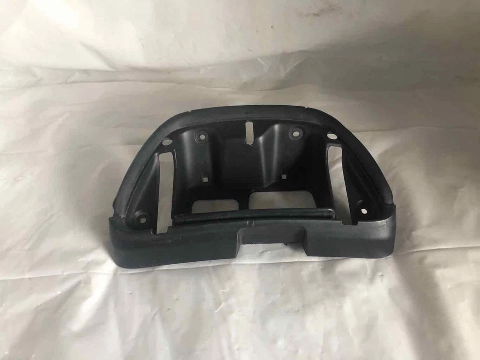 Nissan LEAF 2011 puerto de cargador cubierta envolvente exterior negro OEM Foto 2 de 4