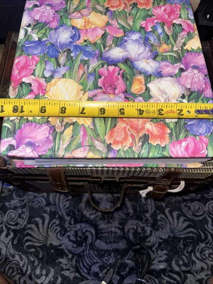 复古花卉先锋相册 100 插槽可容纳 100 张图片 — 第 3/4 张图片