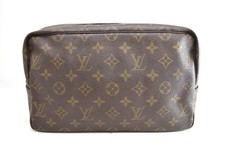Auth Louis Vuitton Trousse Toilette 28 Cosmet...