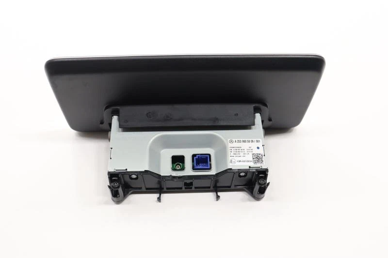 2020-2023 Mercedes-Benz GLC Class Navigation Info Radio Media Display Screen OEM - Image 3 of 4