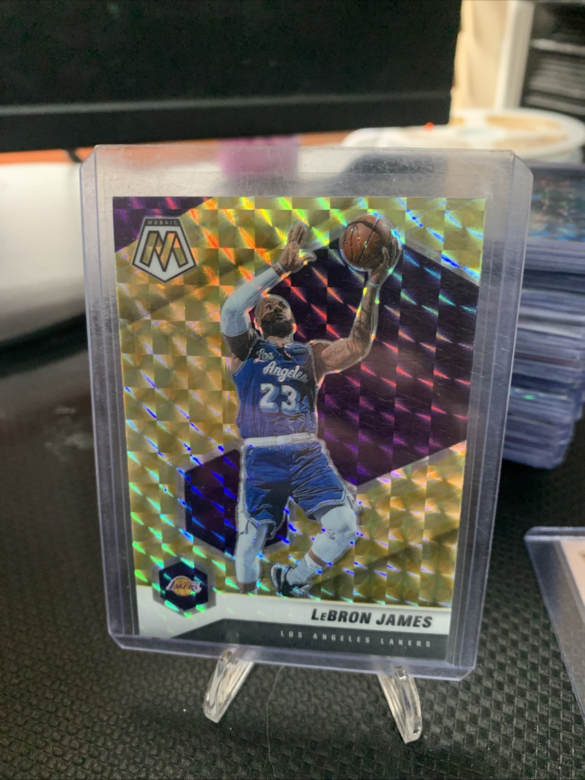 2020-21 Panini Mosaic - LeBron James #81 Reactive Yellow Prizm