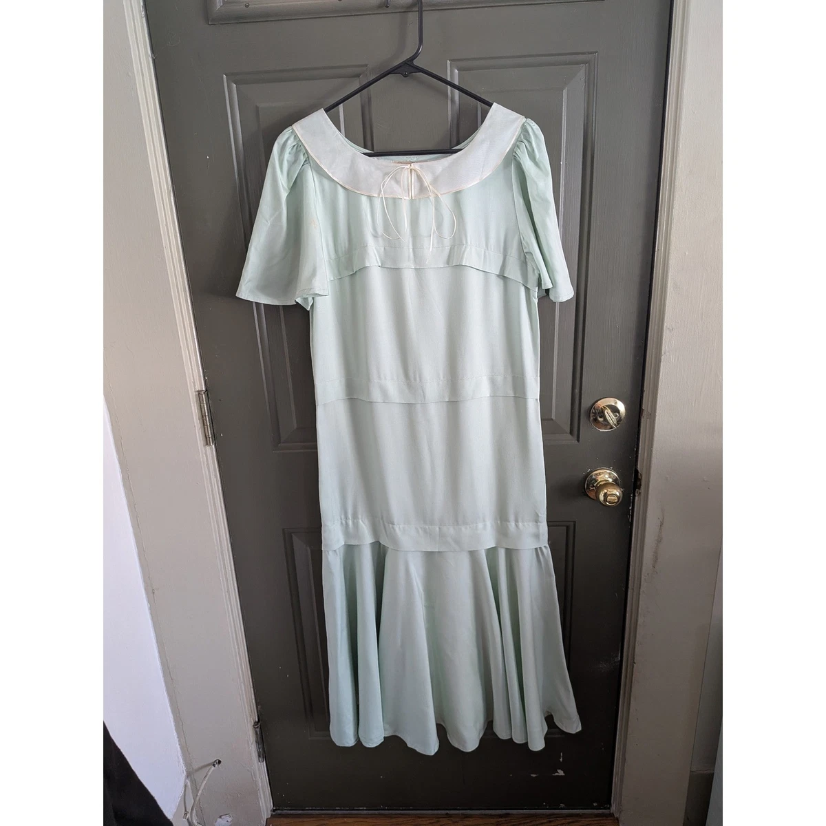 mint green flapper dress Zapaka Women 1920s Dress Dark Green Scoop Neck Flapper Dress With Fringes, Dark Green / M main image 0