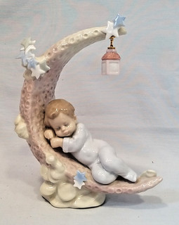 Lladro Heavenly Slumber 6479 figurine baby boy sleeping on moon no box