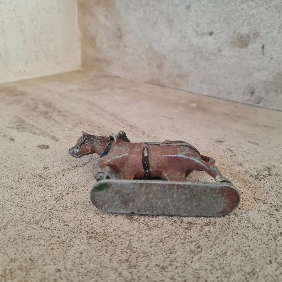 ancien cheval de Ferme en métal , jouet ancien - Photo 4/4