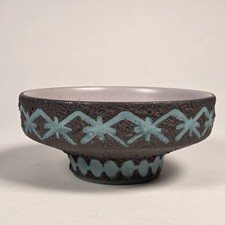 Ceramano Rustica Germany 318 Matte Green Fat Lava Textured Low Ball Centerpiece