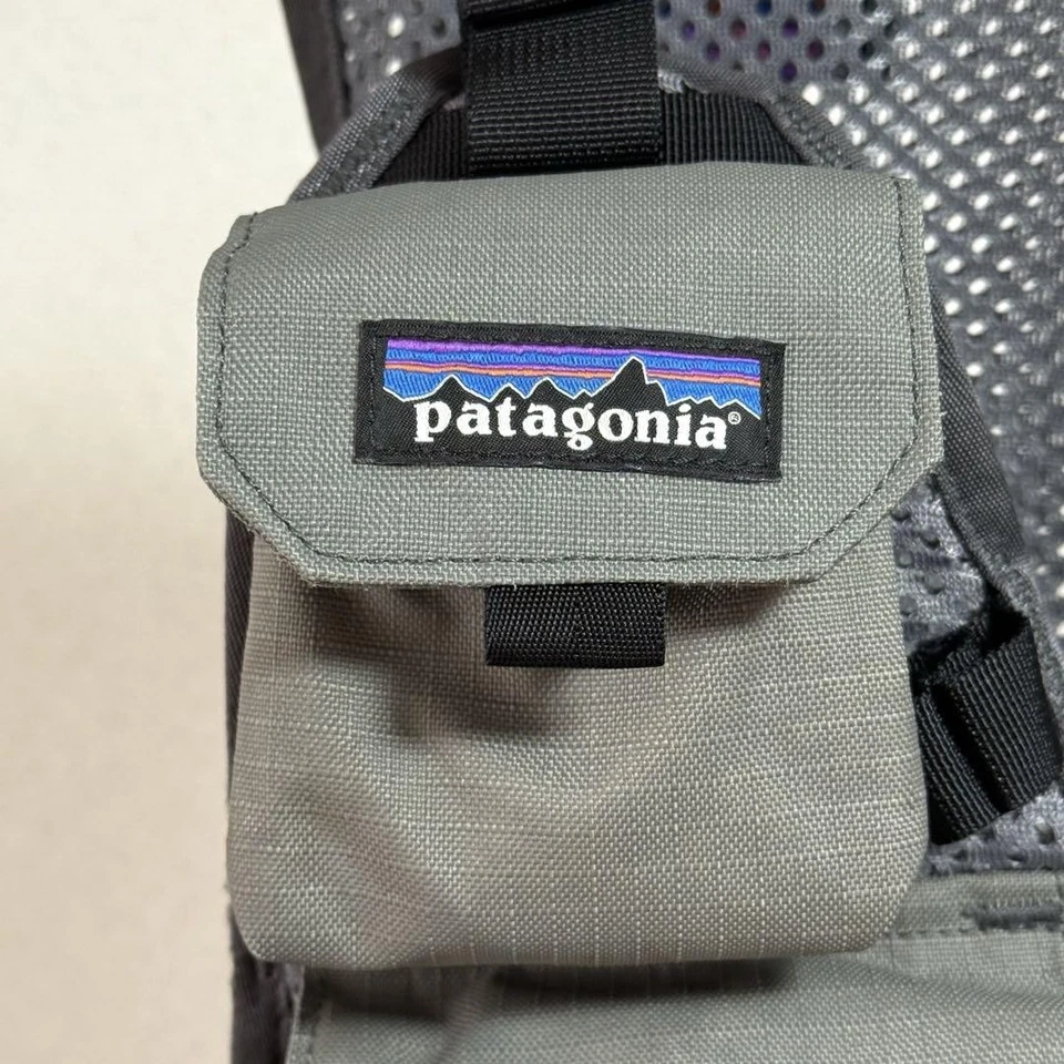 Chaleco Convertible Patagonia Stealth Gris Usado Exterior Impermeable Ligero Foto 2 de 4