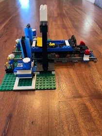 LEGO Trains: Train Wash (4553), *complete*, pre-owned, includes instructions.