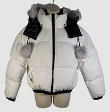 $1195 Moose Knuckles Women's White Cropped Puffer Jacket Coat Size XS