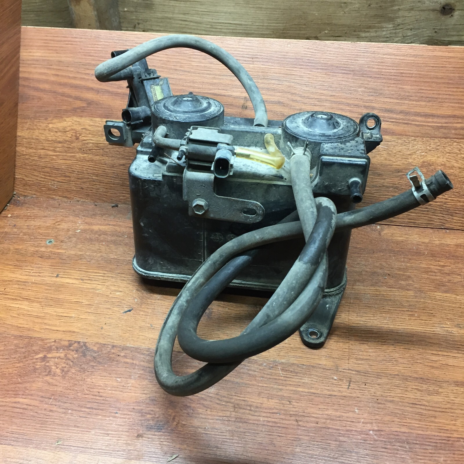 Toyota OEM 4RUNNER 3.4L V6 19962001 EVAP VAPOR CHARCOAL